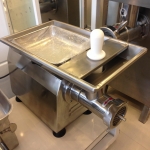 เครื่องบดเนื้อ Si-MM32