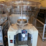 เครื่องกดน้ำผลไม้ 1 โถ โถละ 50 ลิตร Si-JD50