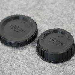ฝาปิดท้ายเลนส์ + ปิดหน้ากล้อง Nikon F-Mount