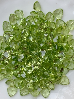 เพอริดอทสามเหลี่ยม 4 มม. 5 กะรัต