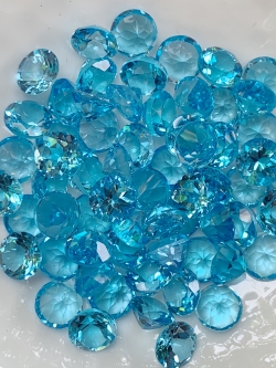 บลูโทปาสกลม 6.0 มม. 5 กะรัต