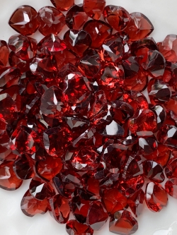 โกเมนหัวใจ 5 มม. 5 กะรัต