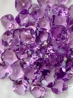 อเมทิสคูชั่น 7 มม. 5 กะรัต