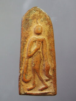 รหัสสินค้า พระกรุ 085 พระลีลา เนื้อดินเผา กรุวัดคูยาง กำแพงเพชร