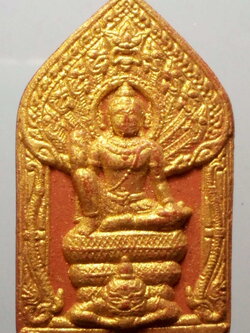 รหัสสินค้า จตุคามรามเทพ 019 องค์พ่อจตุคามรามเทพ เนื้อผงทาทองบรอนซ์ โรยผงตะไบ รุ่นสร้างพระมหาเจดีย์ วัดนก กรุงเทพมหานคร สร้างปี 2549 พระรายการนี้ให้เช่าบูชาแล้ว