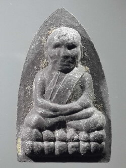 รหัสสินค้า หลวงปู่ทวด วัดต่างๆ 267 หลวงปู่ทวด เนื้อผงใบลาน หลังยันต์อุนาโลม และตัวอักษร “หนอ”