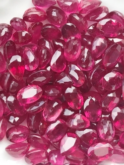 ทับทิมเผาใหม่ไข่ 6X4 มม. 1 กะรัต