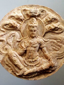 รหัสสินค้า จตุคามรามเทพ 011 จตุคามรามเทพ รุ่น เศรษฐีทวีทรัพย์ เนื้อว่านขาว จตุคามรามเทพ รายการนี้ให้เช่าบูชาแล้ว