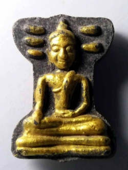 รหัสสินค้า พระไม่ทราบที่ 109 พระมเหศวร เนื้อผงปัดทอง ไม่ทราบที่ พระรายการนี้ให้เช่าบูชาแล้ว