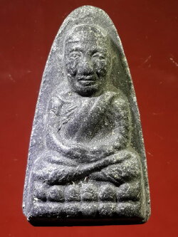 รหัสสินค้า หลวงปู่ทวด วัดต่างๆ 148 หลวงปู่ทวด วัดช้างให้ จ.ปัตตานี ไม่ทราบปีที่สร้าง เนื้อผงใบลาน หลังยันต์นะโมโพธิสัตโต