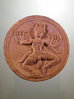 Antig FB 12189 พระศิวะนาฏราช การร่ายรำของพระศิวะ หลังหลวงปู่เทพโลกอุดร ไม่ทราบที่ หนึ่งเดียวในโลกโซเชียล ไม่พบเจอที่ไหนเลยครับ ผมว่า คนที่เขามีคงจะไม่อยากจะเอามาขาย ก็เลยไม่มีข้อมูลลงขายเลย