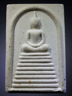 รหัสสินค้า พระสมเด็จวัดต่างๆ 884 พระสมเด็จเนื้อผงหลังยันต์ห้า วัดเขาดิน (ชุ่มทอง) อำเภอแกลง จังหวัดระยอง