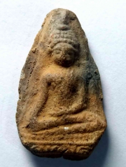 รหัสสินค้า พระกรุ 025 พระท่ามะปรางเนื้อดิน พิมพ์เล็ก ไม่ทราบกรุ สวยมาก มีหน้ามีตา