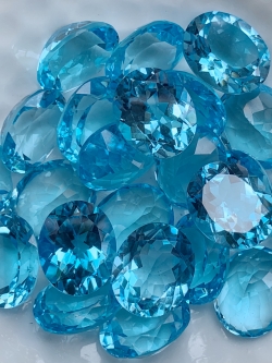 สวิสบลูโทปาสไข่ 10X12 มม. 1 เม็ด