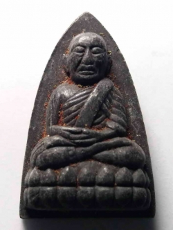 รหัสสินค้า หลวงปู่ทวด วัดต่างๆ 045 หลวงปู่ทวด วัดช้างให้ จังหวัดปัตตานี หลังยันต์นะเฉลียวเพชร ไม่ทราบปีที่สร้าง พระรายการนี้ให้เช่าบูชาแล้ว