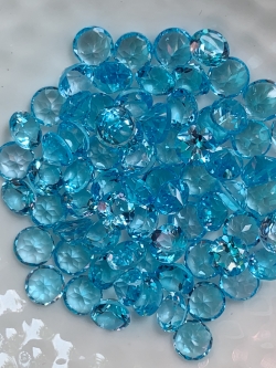 บลูโทปาสกลม 5.0 มม. 5 กะรัต