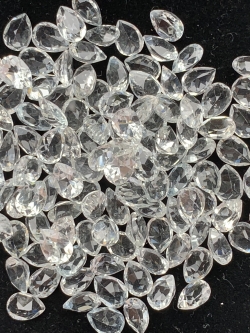 ไวท์โทปาสหยดน้ำ 7X5 มม. 5 กะรัต