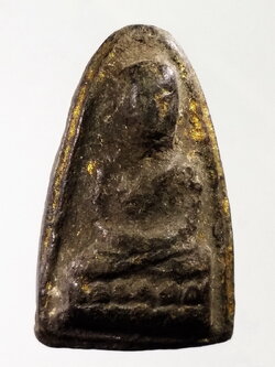 รหัสสินค้า ปัตตานี 002 หลวงปู่ทวดเนื้อดินเผา วัดช้างให้ จังหวัดปัตตานี สร้างปี 2513 พระครูใบฎีกาขาว สร้าง พระรายการนี้ให้เช่าบูชาแล้ว