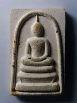 รหัสสินค้า พระสมเด็จ วัดต่างๆ 273 พระสมเด็จเนื้อผง หลังยันต์ห้า หลวงปู่แขก วัดสุนทรประดิษฐ์ อำเภอบางระกำ จังหวัดพิษณุโลก พระรายการนี้ให้เช่าบูชาแล้ว