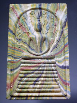 รหัสสินค้า พระไม่ทราบที่ 224 พระสมเด็จเนื้อผงสายรุ้ง พิมพ์ปรกโพธิ์ หลังยันต์ห้า ไม่ทราบที่ พระรายการนี้ให้เช่าบูชาแล้ว