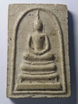 รหัสสินค้า นครสวรรค์ 033 พระสมเด็จเนื้อผง พระครูนิเทศปุญญาคม วัดวังม้า อำเภอลาดยาว จังหวัดนครสวรรค์