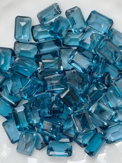 ลอนดอนบลูโทปาส 6X4 มม. 5 กะรัต