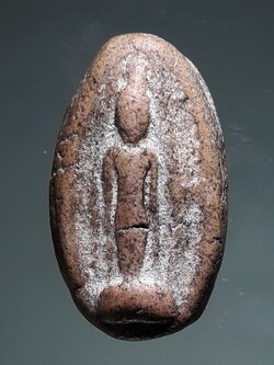 รหัสสินค้า พระเนื้อดิน ผง ว่าน 10490 พระกำแพงเปิดโลก กรุวัดพระบรมธาตุ จ.กำแพงเพชร