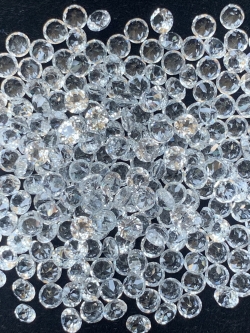 ไวท์โทปาสกลม 3.0 มม. 5 กะรัต