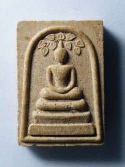 รหัสสินค้า พระสมเด็จ วัดต่างๆ 195 พระสมเด็จมหากรุณาธิคุณ หลวงพ่อจำเนียร วัดถ้ำเสือ จังหวัดกระบี่ พระชุมพล พลปัญโญ น้อมสร้างถวาย สร้างปี 2546