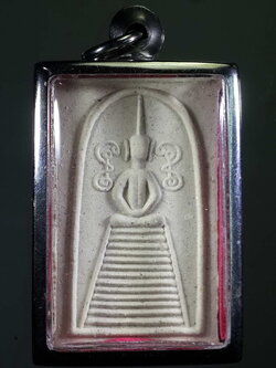 รหัสสินค้า ประจวบคีรีขันธ์ 004 พระสมเด็จแซยิด เนื้อเกสร รอยเส้นเกศา รุ่นไตรมาส หลวงพ่อยิด วัดหนองจอก จ.ประจวบคีรีขันธ์ สร้างปี 2537