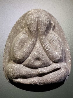 รหัสสินค้า พระปิดตา ทั่วไป 232 พระปิดตาเนื้อผง หลังยันต์ห้า ไม่ทราบที่