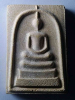 รหัสสินค้า พระสมเด็จ วัดต่างๆ 320 พระสมเด็จเกศทะลุซุ้ม หลวงพ่อเสน่ห์ วัดสว่างอารมณ์ จังหวัดอุทัยธานี ที่ระลึกในงานสร้างมณฑปและอายุครบ 84 ปี