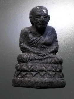 รหัสสินค้า หลวงปู่ทวด วัดต่างๆ 506 รูปหล่อลอยองค์ บัวรอบ หลวงปู่ทวด วัดช้างให้ จังหวัดปัตตานี ไม่ทราบปีที่สร้าง พระรายการนี้ให้เช่าบูชาแล้ว