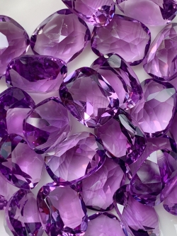 อเมทิสคูชั่น 10x8 มม. 1 เม็ด