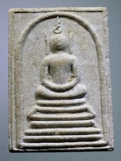 รหัสสินค้า พระสมเด็จ วัดต่างๆ 960 พระสมเด็จ อรหังพิมพ์เกศอุ เนื้อผง พิมพ์คะแนน สมเด็จพระญาณสังวร วัดบวรนิเวศวิหาร กรุงเทพฯ