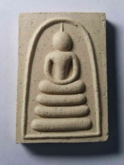 รหัสสินค้า พระสมเด็จ วัดต่างๆ 150 พระสมเด็จเนื้อผง หลังรูปเหมือนหลวงพ่อแจ้ง รุ่นเจริญพร