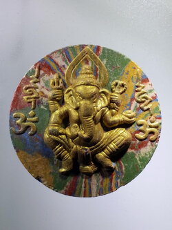 รหัสสินค้า จตุคามรามเทพ 692 พระพิฆเณศวรเทพเจ้าแห่งความสำเร็จ - องค์พ่อจตุคามรามเทพ เนื้อก้นครก ปัดทอง ไม่ทราบรุ่น ไม่มีกล่องครับ