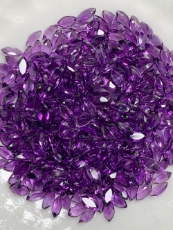 อเมทิสมาคี 4X2 มม. 5 กะรัต