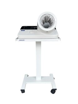 เครื่องวัดความดันโลหิตอัตโนมัติชนิดสอดแขน OMRON HBP-9030 + พร้อมรถเข็นขาตั้งครบชุด + แถมฟรีกระดาษบันทึกผล รับประกัน 1 ปี
