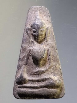 รหัสสินค้า พระไม่ทราบที่ 386 พระผงสุพรรณ หลังยันต์ ไม่ทราบที่ พระรายการนี้ให้เช่าบูชาแล้ว