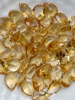 ซิทรินหยดน้ำ 8X6 มม. 5 กะรัต