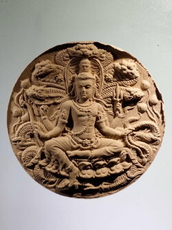 รหัสสินค้า จตุคามรามเทพ 807 พระเทวราชโพธิสัตว์จตุคามรามเทพ รุ่นมหาปาฏิหาริย์มั่งมีทรัพย์ เนื้อว่านผสมผงธูป กล่องแปดเหลี่ยม