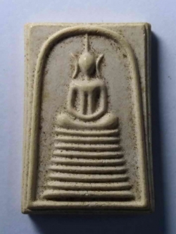 รหัสสินค้า พระสมเด็จ วัดต่างๆ 063 พระสมเด็จ รุ่น 1 วัดท่าชุมนุม พระครูไพโรจน์วิริยะคุณ ผู้สร้าง