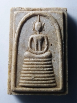 รหัสสินค้า พระสมเด็จ วัดต่างๆ 176 พระสมเด็จเนื้อผงน้ำมัน หลังรูปเหมือน หลวงพ่อแพ วัดพิกุลทอง จังหวัดสิงห์บุรี