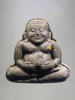 รหัสสินค้า พระมีกล่อง 3802 พระสังกัจจายน์ เนื้อผงใบลาน วัดไตรมิตรวิทยาราม พระสรภานโกศล จัดสร้างปี 2551