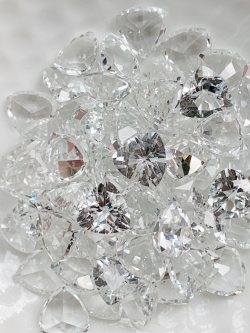 ไวท์โทปาสสามเหลี่ยม 7X7 มม. 5 กะรัต