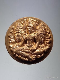 รหัสสินค้า พระมีกล่อง 3941 เหรียญกลมเล็ก พระเทวราชโพธิสัตว์จตุคามรามเทพ เนื้อทองแดงผิวไฟ รุ่นทรัพย์ราชันย์