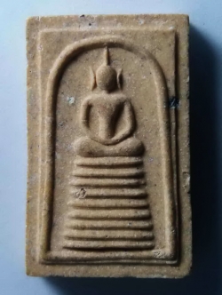 รหัสสินค้า พระสมเด็จ วัดต่างๆ 276 พระสมเด็จเนื้อผงฐาน 9 ชั้น หลวงพ่อบวง วัดสองพี่น้อง จังหวัดระยอง