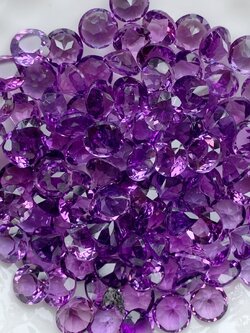 อเมทิสเข้มกลม 5 มม. 5 กะรัต