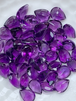 อเมทิสหยดน้ำ 8X6 มม. 5 กะรัต